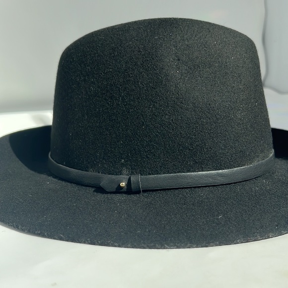 banana republic black wool hat with leather band size small - Picture 5 of 5